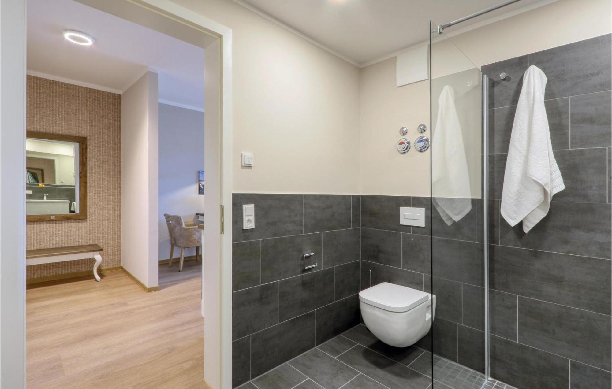 Baltischer Hof Apartment 30 บอลเทินฮาเกิน ภายนอก รูปภาพ